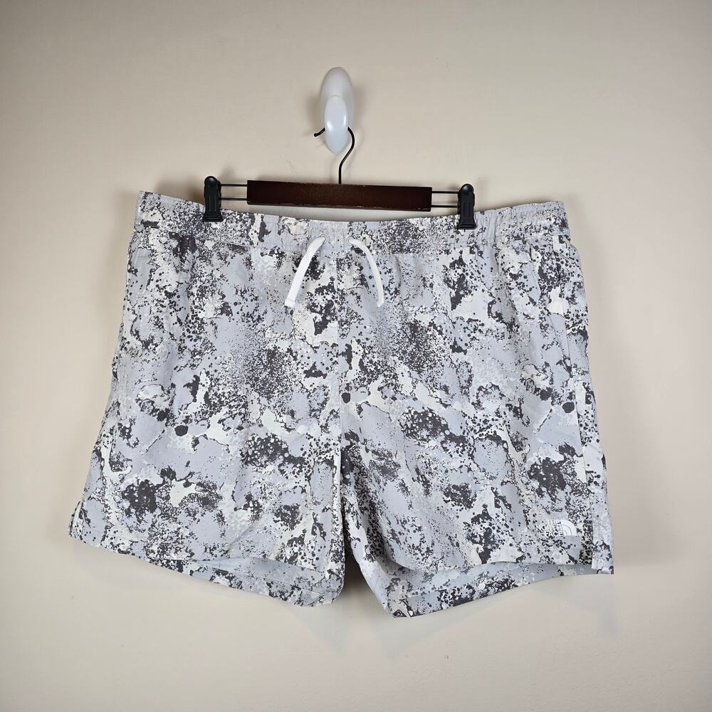 The North Face Mens Sz XXL Action Shorts 2.0 5" Inseam High Rise Grey Flash Dry